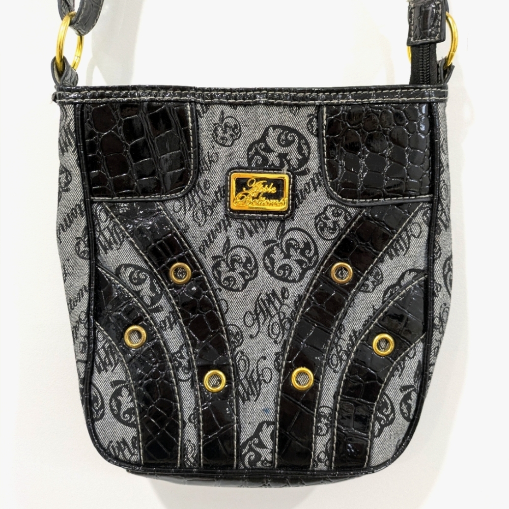 VINTAGE Y2K Apple Bottoms Crossbody Purse